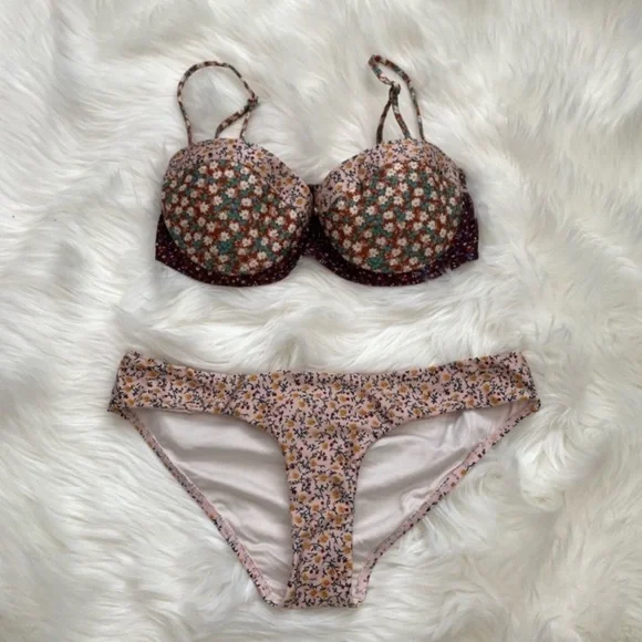 🌸Zimmermann Floral Bikini 🌸 - Picture 1 of 7